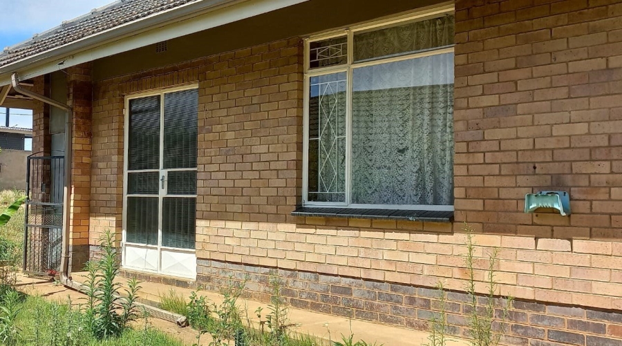 4 Bedroom Property for Sale in Adamayview North West